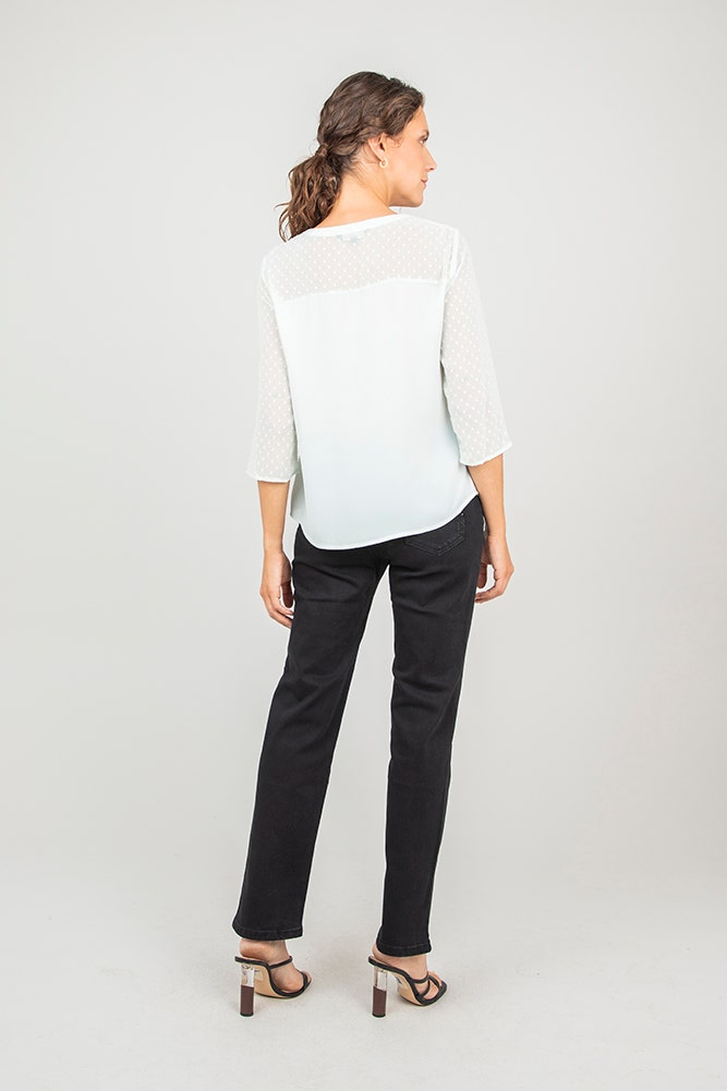 BLUSA DE POLYESTER  LISO Y DE PUNTITO EN MANGAS