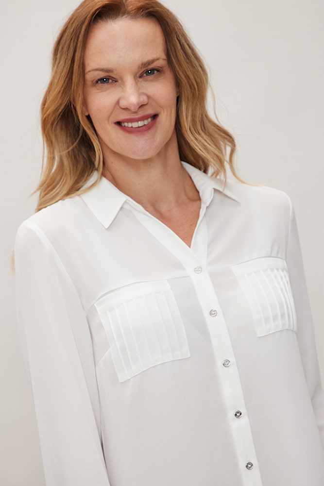 BLUSA LISA DE POLYESTER