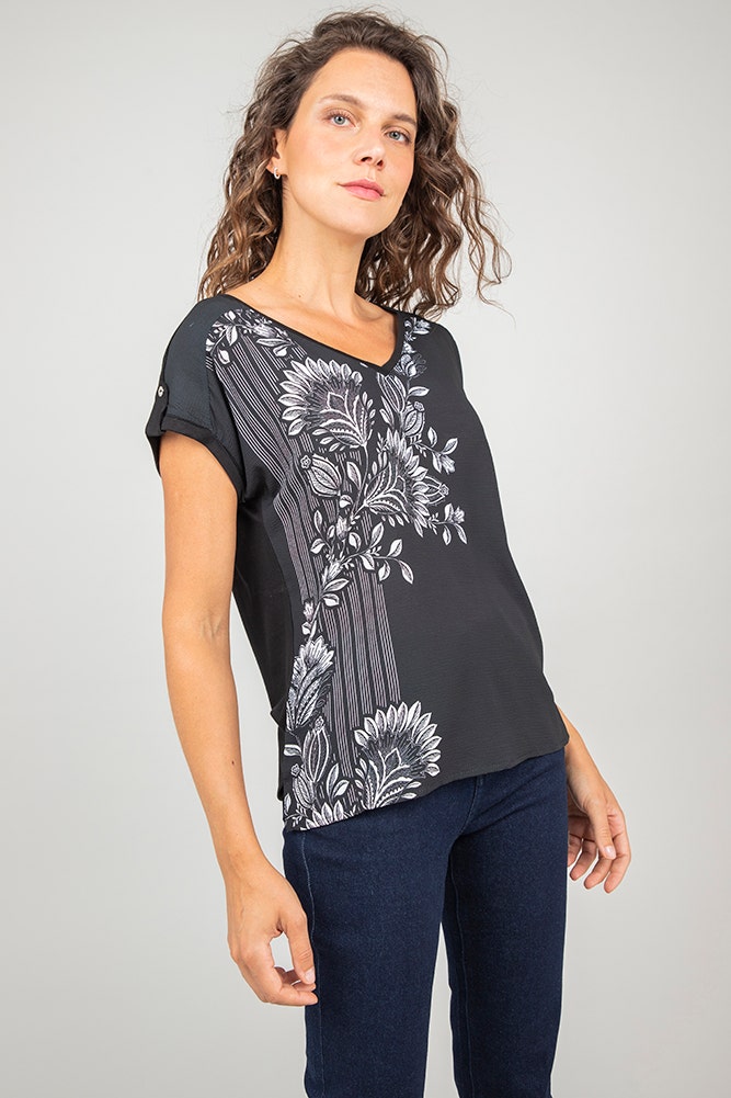 POLERA DOBLE TELA ESTAMPADA