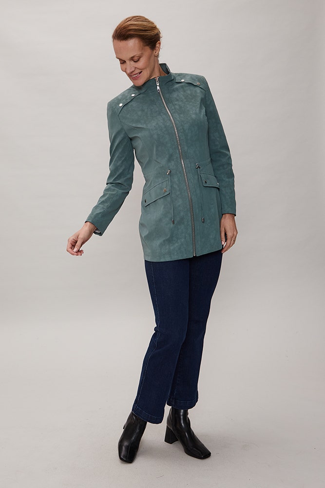 TRENCH LISO DE ECOCUERO