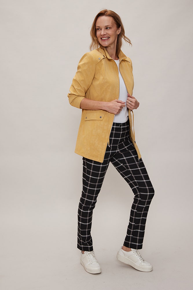 TRENCH LISO DE ECOCUERO
